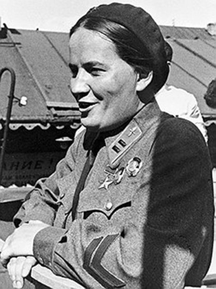 4 января 2024 года – 81 год со дня гибели Марины Михайловны Расковой (1943), летчицы, первой женщины штурмана, Героя Советского Союза..