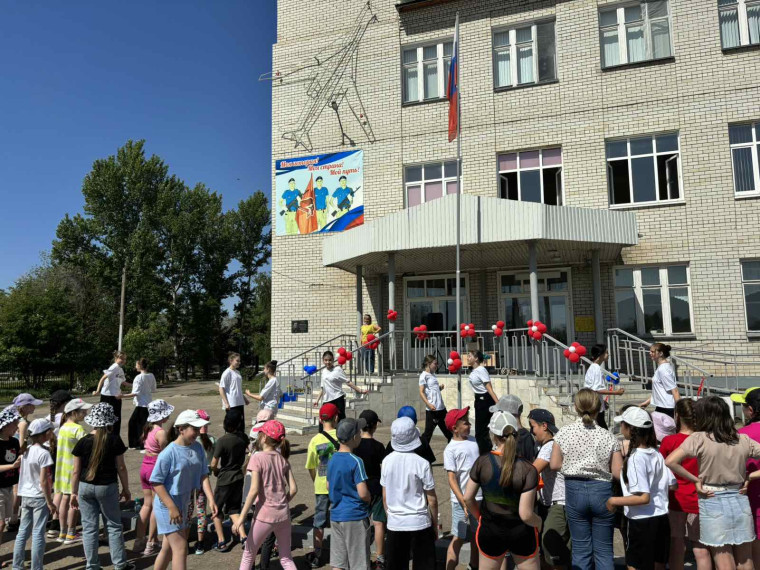 ОТКРЫТИЕ ЛЕТНЕГО ОЗДОРОВИТЕЛЬНОГО ЛАГЕРЯ «РАДУГА».